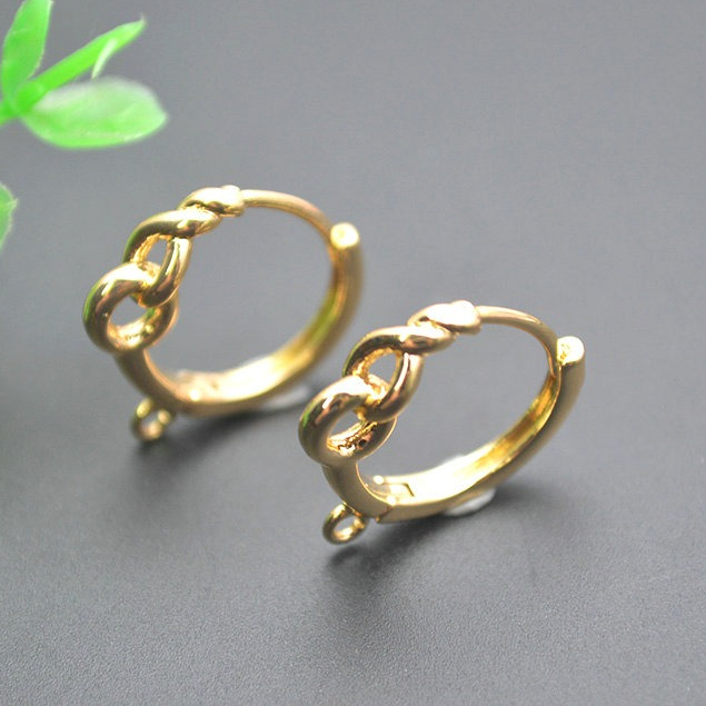 Hoop Earrings - 30 PC Twisted รอบวงกลม 18K Gold