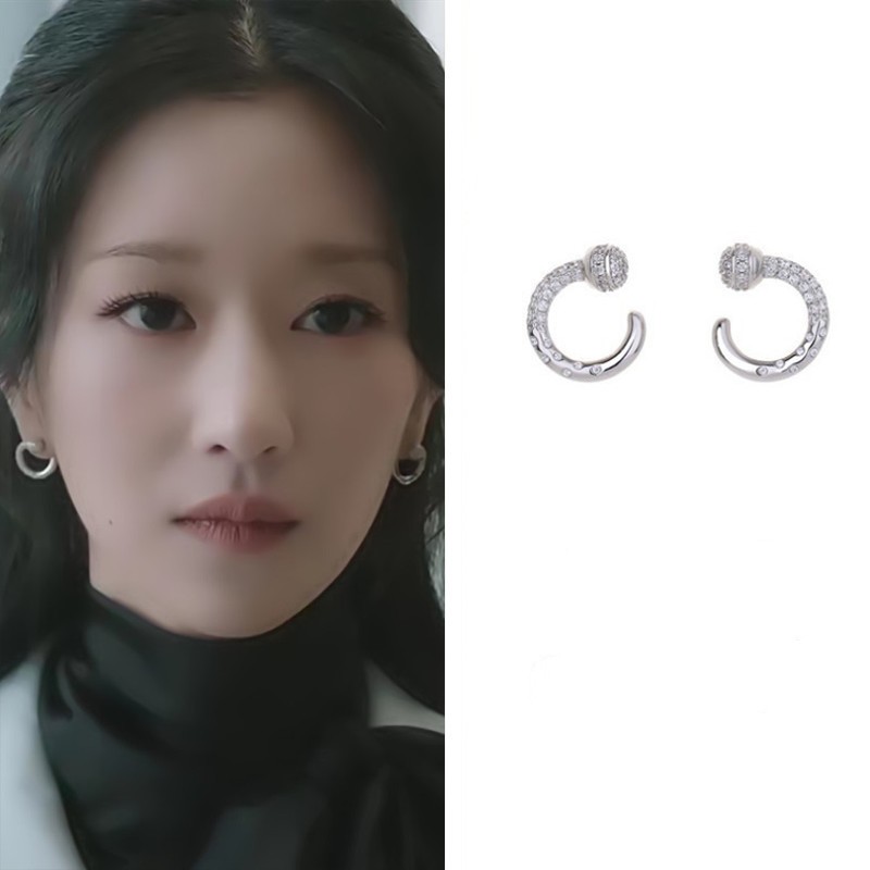 Eve Jewelry & Watches Distribuidor Oficial Rolex Buenos Aires - ต่างหู2024เกาหลีสไตล์เดียวกัน Seo yea Ji ต่างหูเข็มเงินหรูหราแบบใหม่ต่างหูเข็มเงินแบบไม่เหมือนใครของขวัญเครื่องประดับ