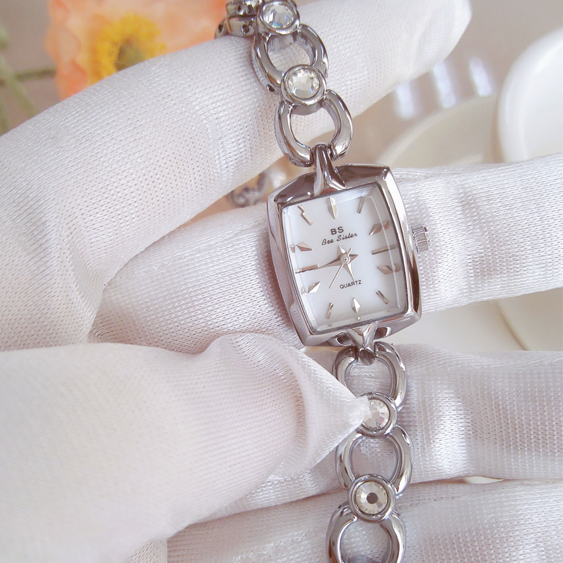 Jewelry And Watches Luxury Brand - UTHAI นาฬิกาสำหรับผู้หญิงแบรนด์หรูเพชรทองสแควร์หญิงสร้อยข้อมือโลหะเครื่องประดับกันน้ำสุภาพสตรีนาฬิกาแฟชั่น