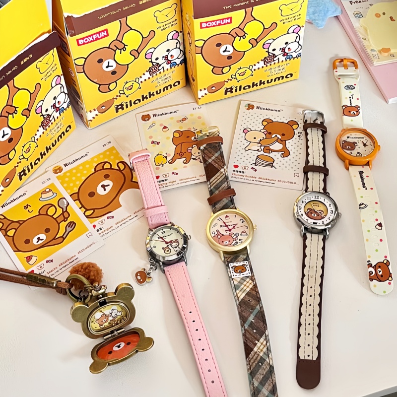 Moments Watches & Jewelry Vaughan Mills - นาฬิกาข้อมือริลัคคุมะของแท้ใหม่ กล่องสุ่ม ซีรีส์ Gulugulu Moment นาฬิกาการ์ตูนอนิเมะน่ารัก