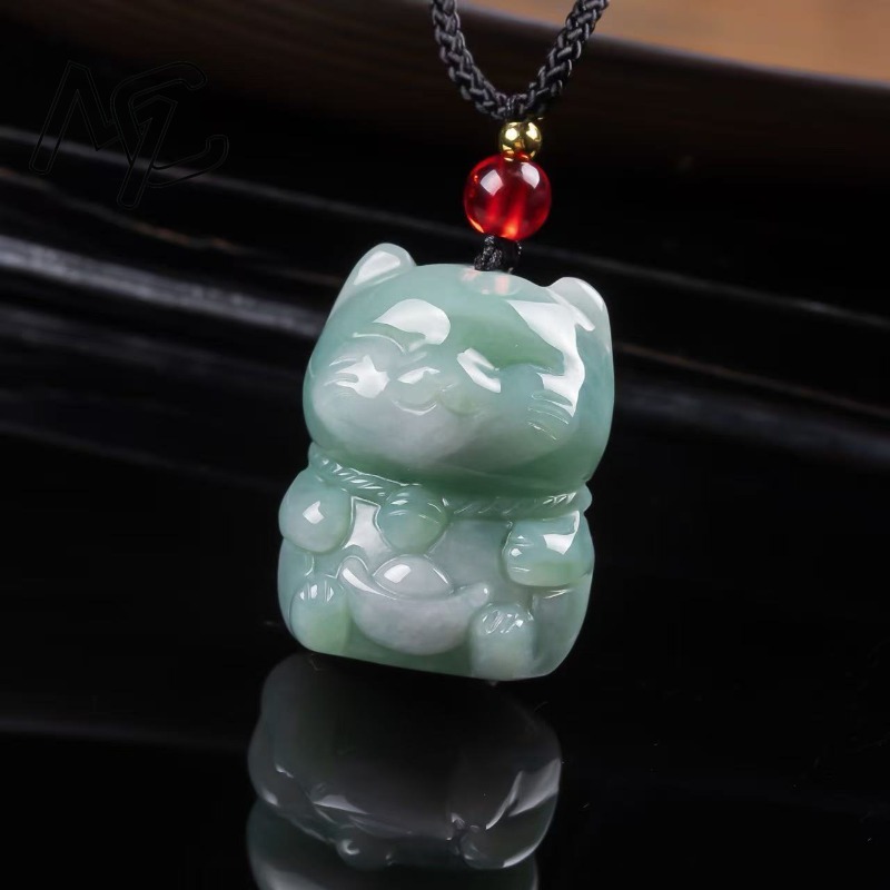 จี้หยกมรกตธรรมชาติรูปแมวนำโชค  - The Jewelry & Watches บทวิจารณ์และราคา