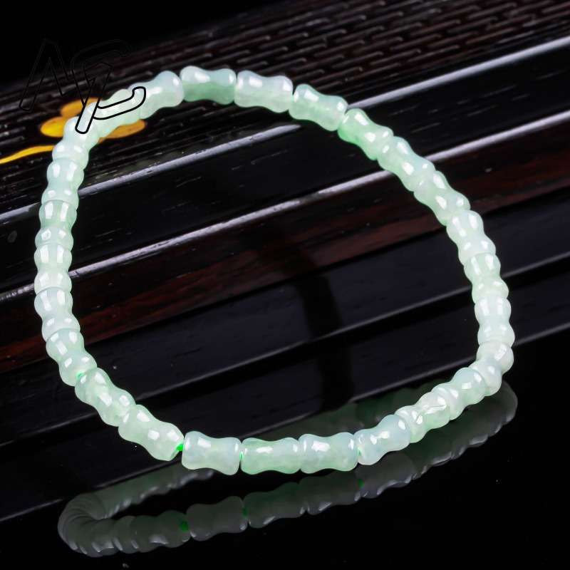 สร้อยข้อมือและสร้อยคอหยกแท้ธรร - The Jewelry & Watches บทวิจารณ์และราคา