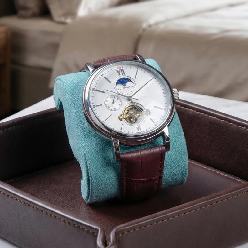 (ซัมเมอร์4) แผ่นรองนาฬิกา กล่อ - Watch Display Box บทวิจารณ์และราคา