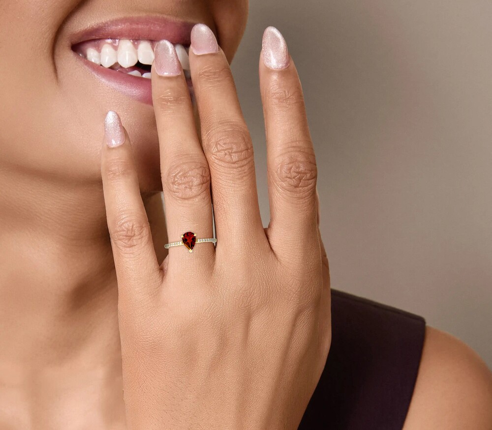 แหวนพลอยประจำเดือนเกิดแบบส่วนต - Birthstone Ring Set บทวิจารณ์และราคา