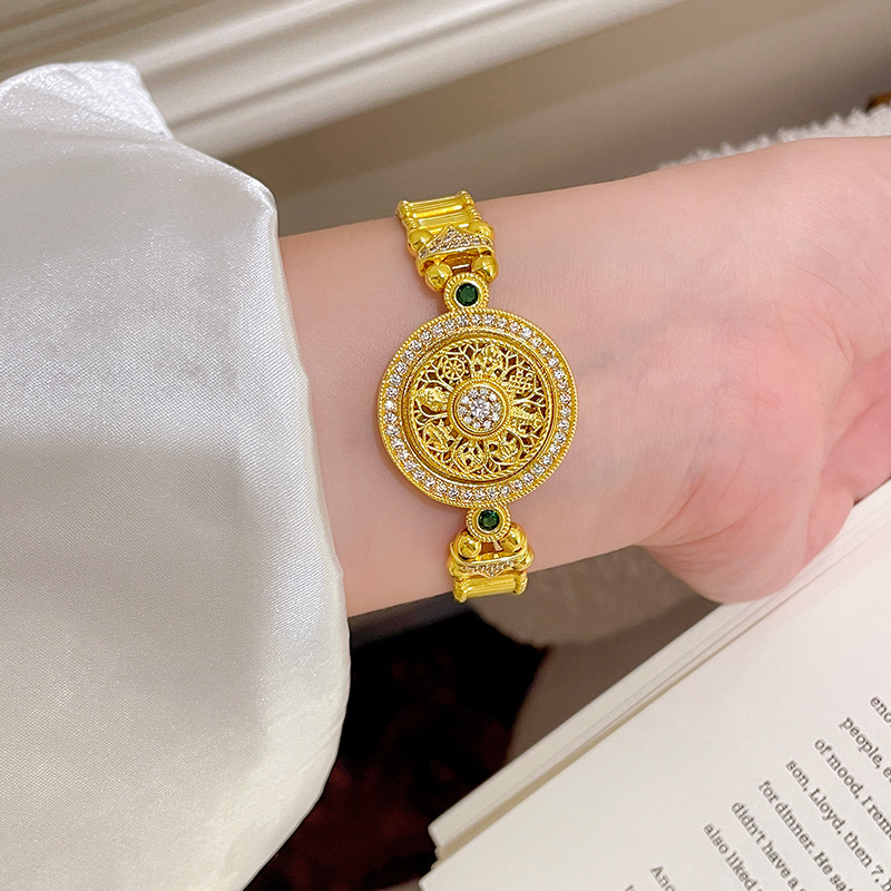 กำไลข้อมือทรงกลมฝังเพชรสไตล์จี - Fine Jewelry Watches Women บทวิจารณ์และราคา