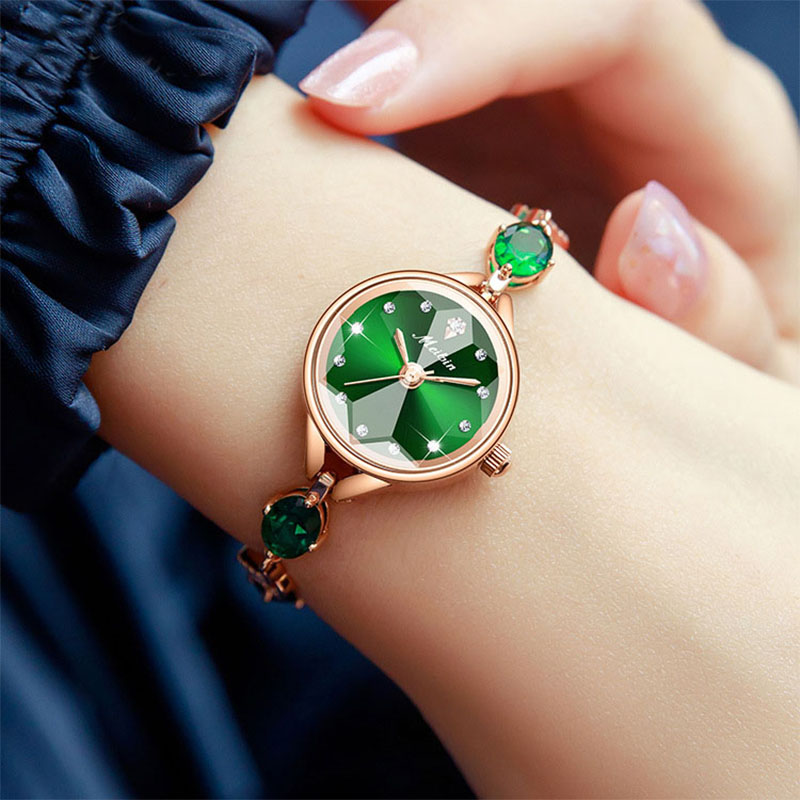นาฬิกาควอตซ์สำหรับสุภาพสตรีนาฬ - Jewelry And Watches Luxury Brand บทวิจารณ์และราคา
