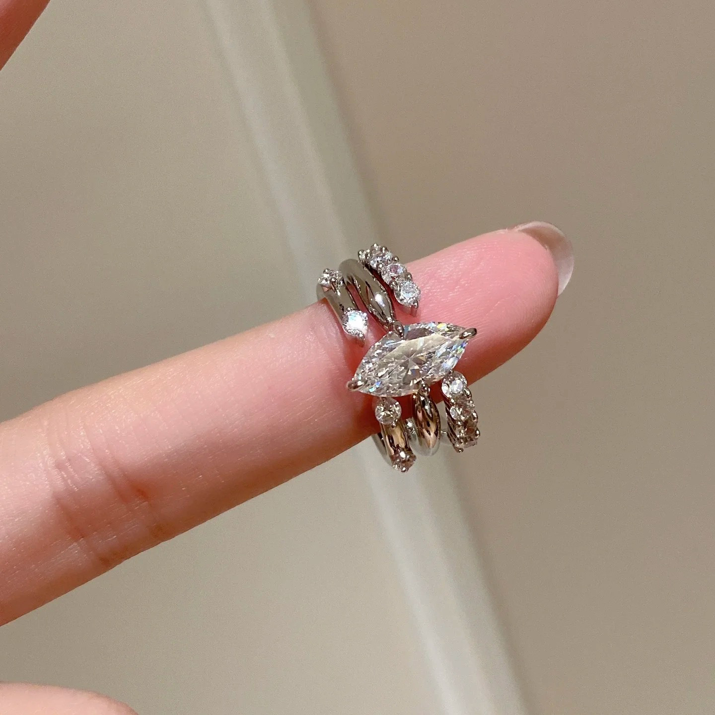 แหวนเงินแท้ S925 สไตล์มินิมอลแ - Minimalist Ring Stackable บทวิจารณ์และราคา